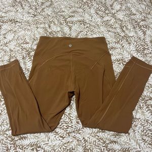 Lululemon instill high rise tight crop 23” size 10